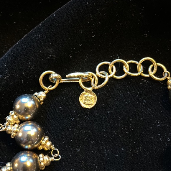 Vintage Emanuel Ungaro medallion Necklace - Picture 6 of 10